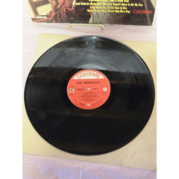 THE MONKEES self titled classic early Rock LP on Colgems COM-101 RE 1966 Used - Picture 5 of 13